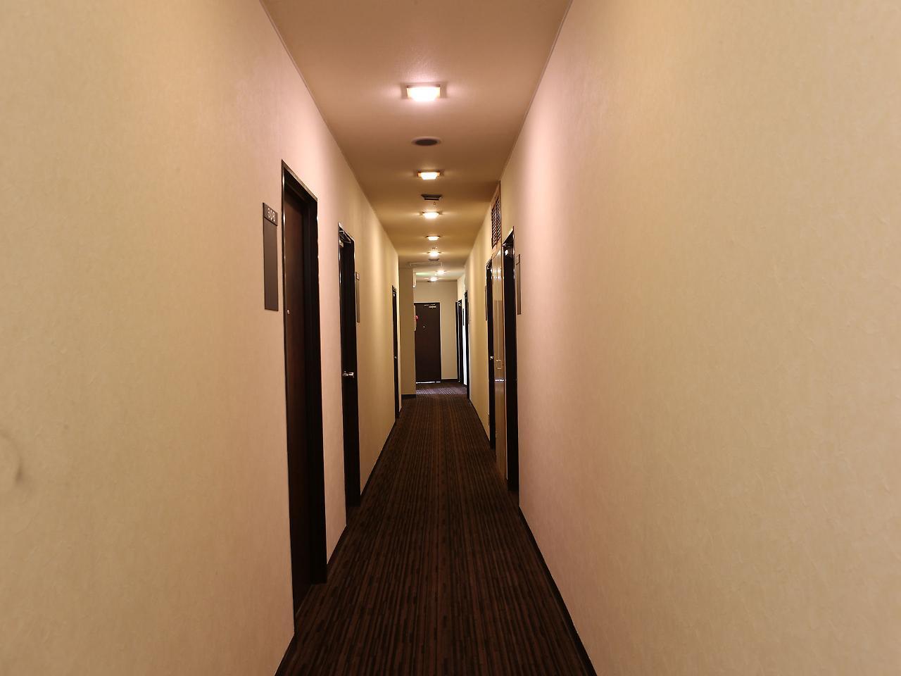 Sakuraya Hotel Hatsukaichi Bagian luar foto